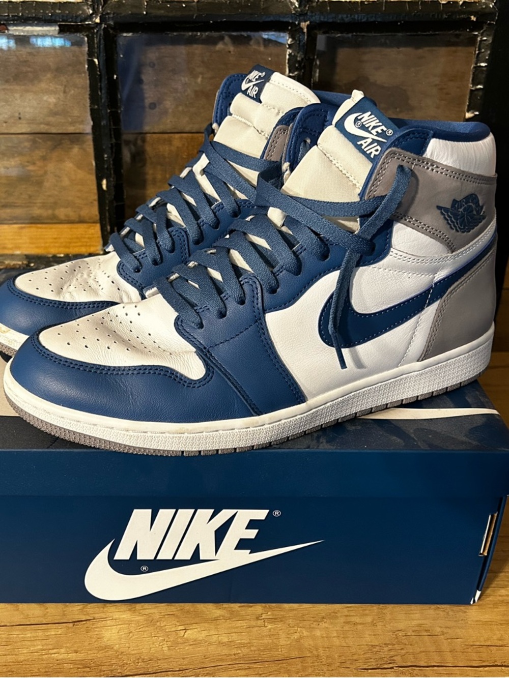 Nike Air Jordan 1 Retro High OG - “True Blue”